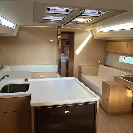 船屋 Vela 沃洛斯